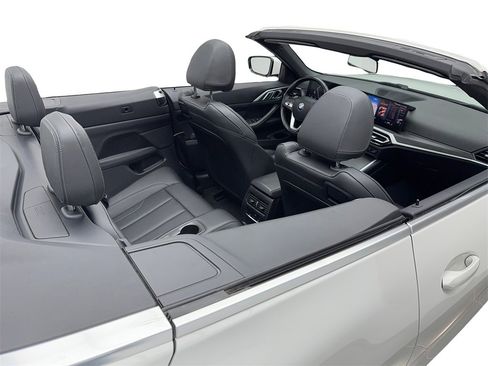 Used 2024 BMW 430i Convertible image 62