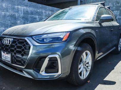 Used 2023 Audi Q5 2.0T Premium w/ Convenience Package