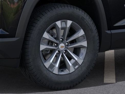 New 2026 Chevrolet Equinox LT FWD image 9