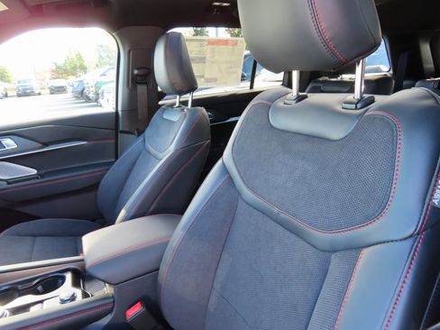 New 2026 Ford Explorer ST w/ Sun And Sound Package image 14