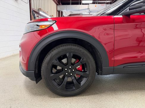 Certified 2020 Ford Explorer ST w/ ST Street Pack AWD/4WD image 45