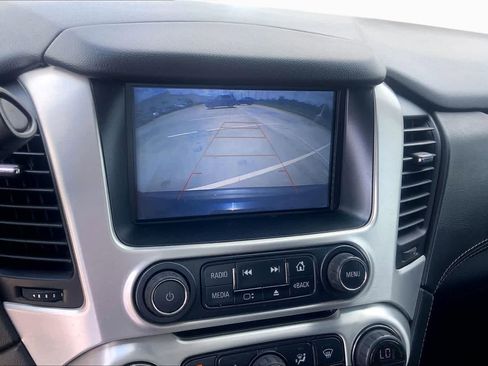 Used 2018 GMC Yukon SLE RWD image 23
