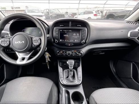 Used 2023 Kia Soul LX w/ Option Group 015 image 15