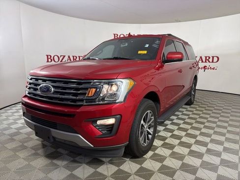 Used 2020 Ford Expedition Max XLT w/ Cargo Package RWD image 4