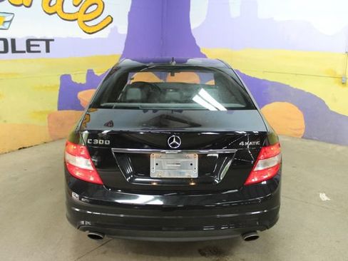 Used 2010 Mercedes-Benz C 300 4MATIC Sedan image 7