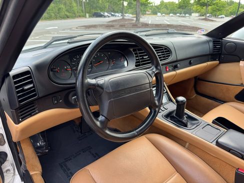 Used 1993 Porsche 968 Cabriolet image 26