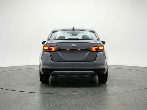 Used 2025 Nissan Versa SV FWD image 7