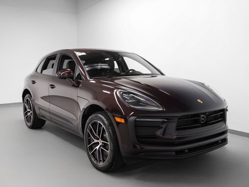 New 2026 Porsche Macan image 10