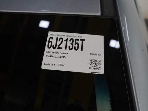 Used 2016 Subaru Outback 2.5i Limited image 33