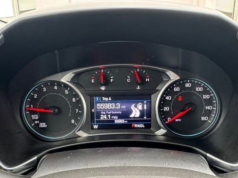 Used 2019 Chevrolet Equinox LT image 11