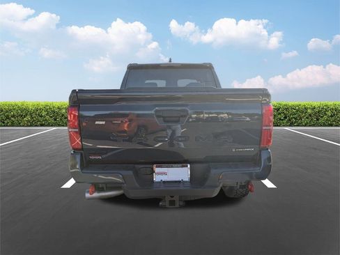 New 2025 Toyota Tacoma TRD Off-Road image 5