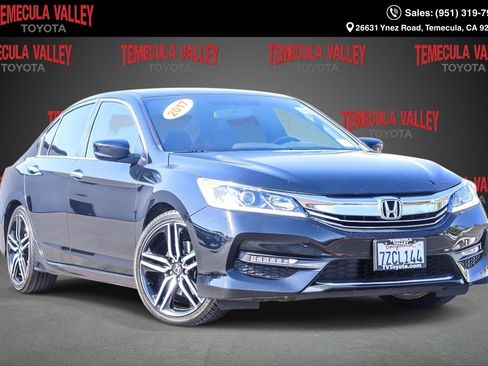 Used 2017 Honda Accord Sport image 1