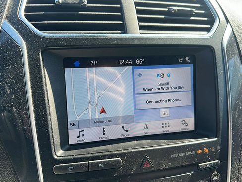 Used 2019 Ford Explorer Sport w/ Equipment Group 401A image 17