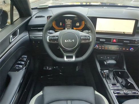 Used 2025 Kia K5 GT-Line image 15