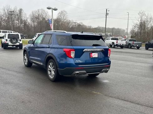 Used 2023 Ford Explorer Limited w/ Equipment Group 301A image 6