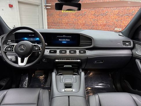 Certified 2022 Mercedes-Benz GLS 450 4MATIC image 12