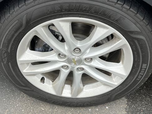 Used 2018 Chevrolet Malibu LT FWD image 10
