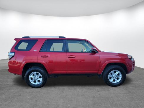 Used 2020 Toyota 4Runner SR5 Premium w/ Moonroof Package image 4
