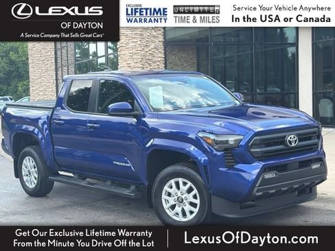 Used 2025 Toyota Tacoma SR5 AWD/4WD image 1