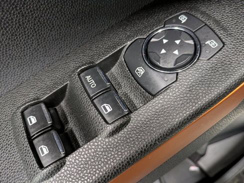 Certified 2021 Ford EcoSport SE w/ SE Convenience Package image 9