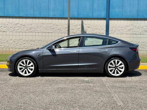 Used 2018 Tesla Model 3 Long Range AWD/4WD image 8