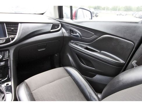 Used 2018 Buick Encore Preferred FWD image 13