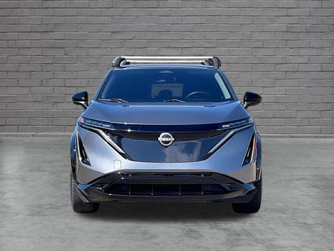 Used 2023 Nissan Ariya AWD image 2