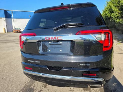 Used 2023 GMC Acadia Denali w/ Black Diamond Edition AWD/4WD image 3