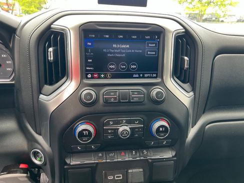 Used 2022 Chevrolet Silverado 1500 RST AWD/4WD image 24