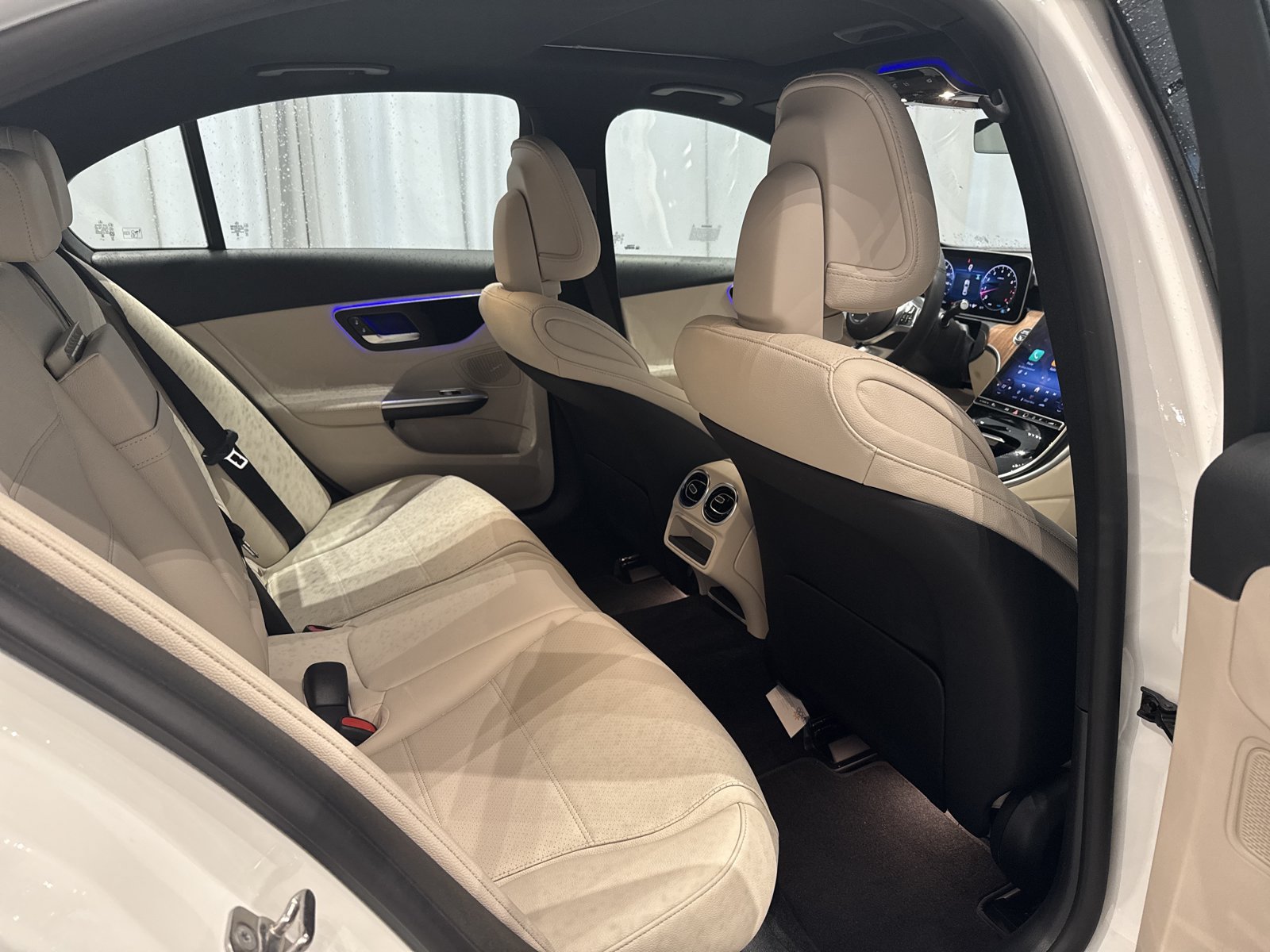 Used 2025 Mercedes-Benz C 300 4MATIC Sedan image 14