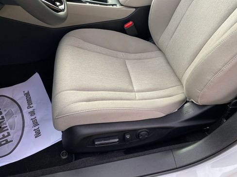 Used 2025 Honda Accord SE image 11