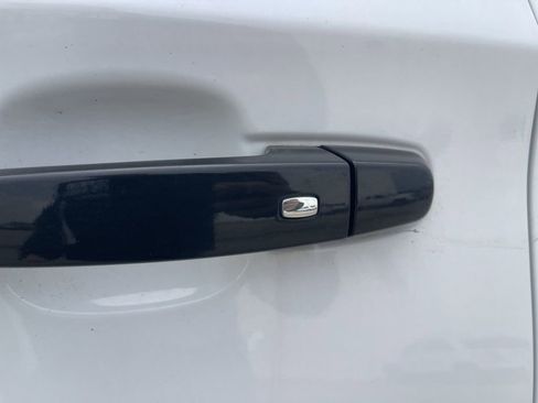 Used 2020 Chevrolet Traverse Premier w/ Redline Edition image 7