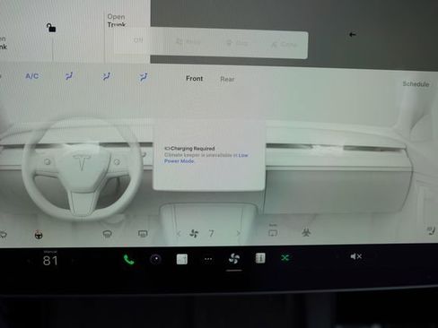 Used 2025 Tesla Model Y Long Range image 26