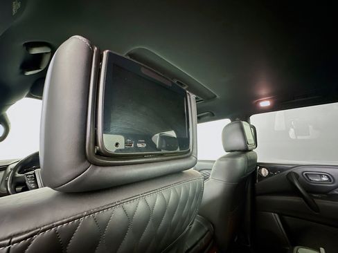 Used 2022 INFINITI QX80 Sensory w/ Cargo Package image 36