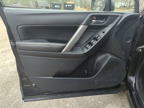 Used 2017 Subaru Forester 2.5i Limited AWD/4WD image 13