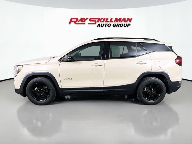 Used 2023 GMC Terrain AT4 w/ Infotainment Package II AWD/4WD image 4