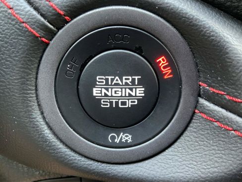 Used 2024 Dodge Durango GT AWD/4WD image 36
