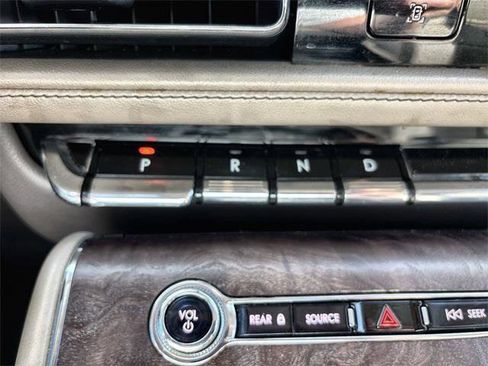 Used 2022 Lincoln Aviator Reserve w/ Equipment Group 201A image 20