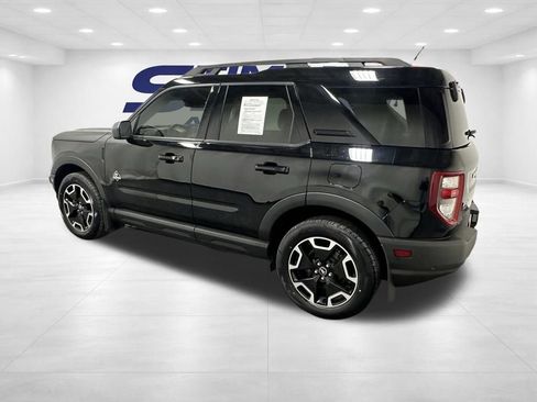 Used 2023 Ford Bronco Sport Outer Banks w/ Tech Package image 4
