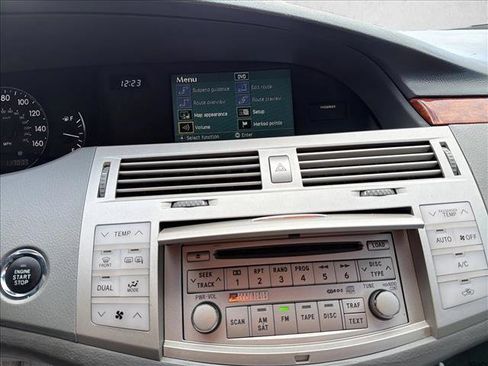 Used 2007 Toyota Avalon Limited image 21