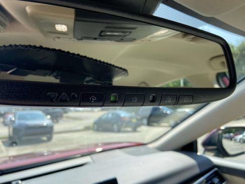Used 2022 Toyota Camry XLE FWD image 27