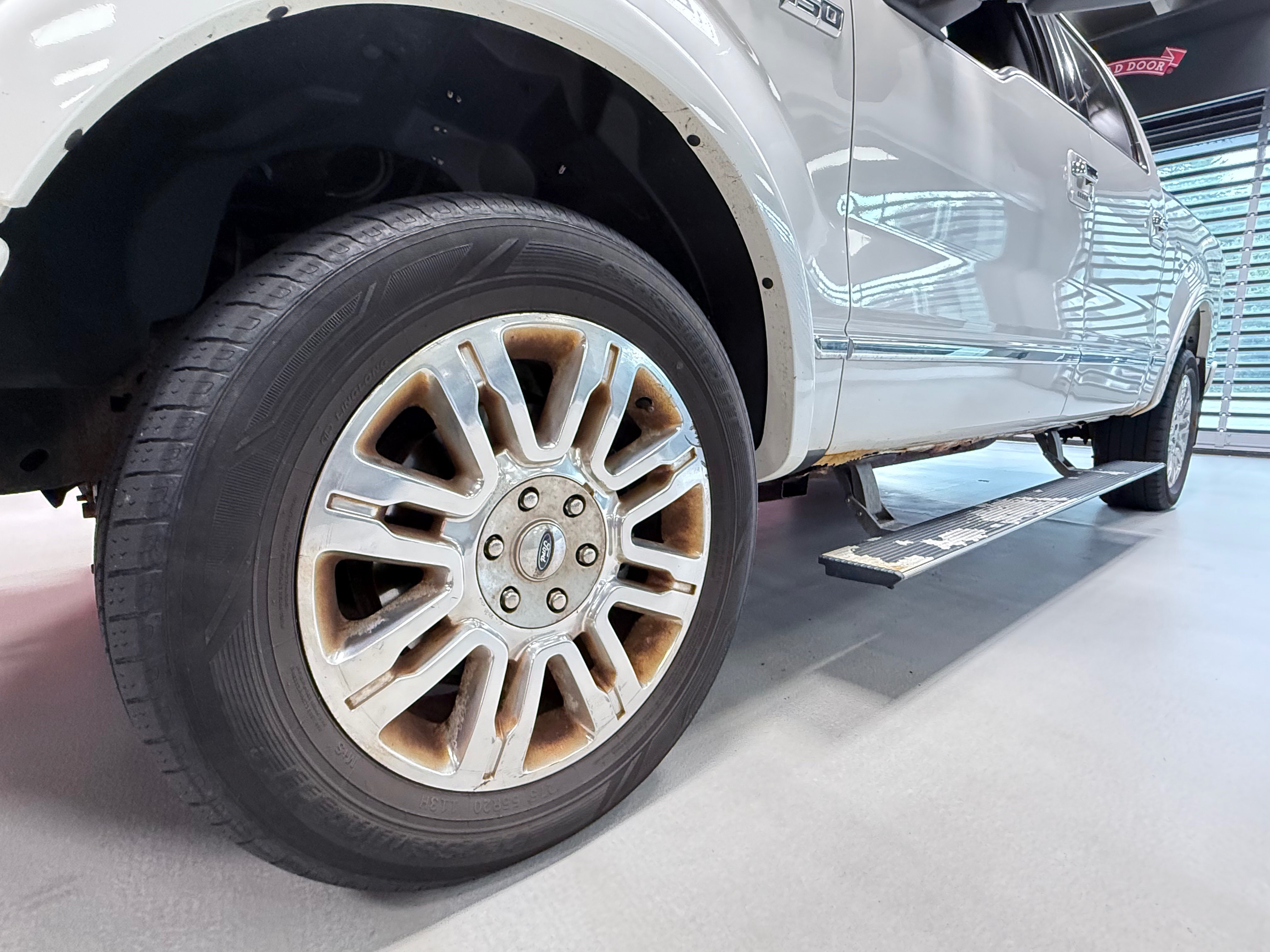 Used 2012 Ford F150 Platinum AWD/4WD image 14