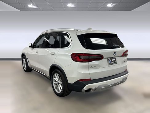 Used 2019 BMW X5 xDrive40i w/ Convenience Package AWD/4WD image 3
