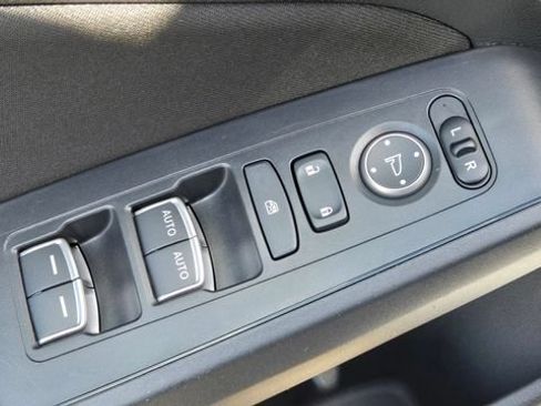 Used 2023 Honda Civic Sport image 16