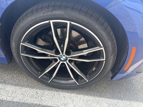 Used 2023 BMW 330i xDrive Sedan w/ M Sport Package image 5