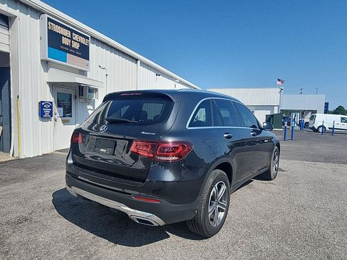 Used 2020 Mercedes-Benz GLC 300 4MATIC image 5