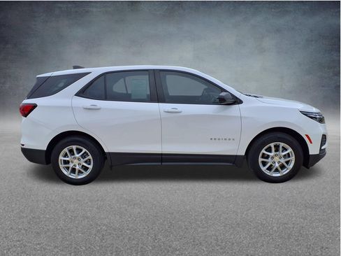 Used 2024 Chevrolet Equinox LS FWD image 6