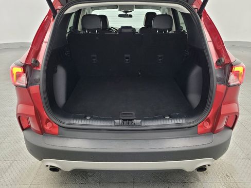 Used 2022 Ford Escape SEL w/ Technology Package image 29
