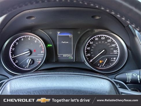 Used 2023 Toyota Camry SE w/ Convenience Package image 16