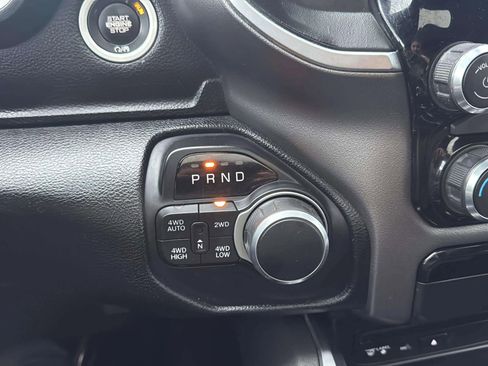 Used 2019 RAM 1500 Big Horn image 25